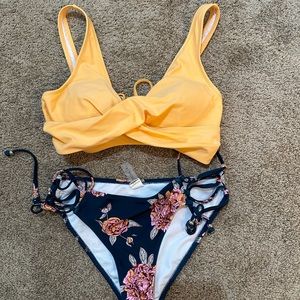 Cupshe women’s bikini. Size M.